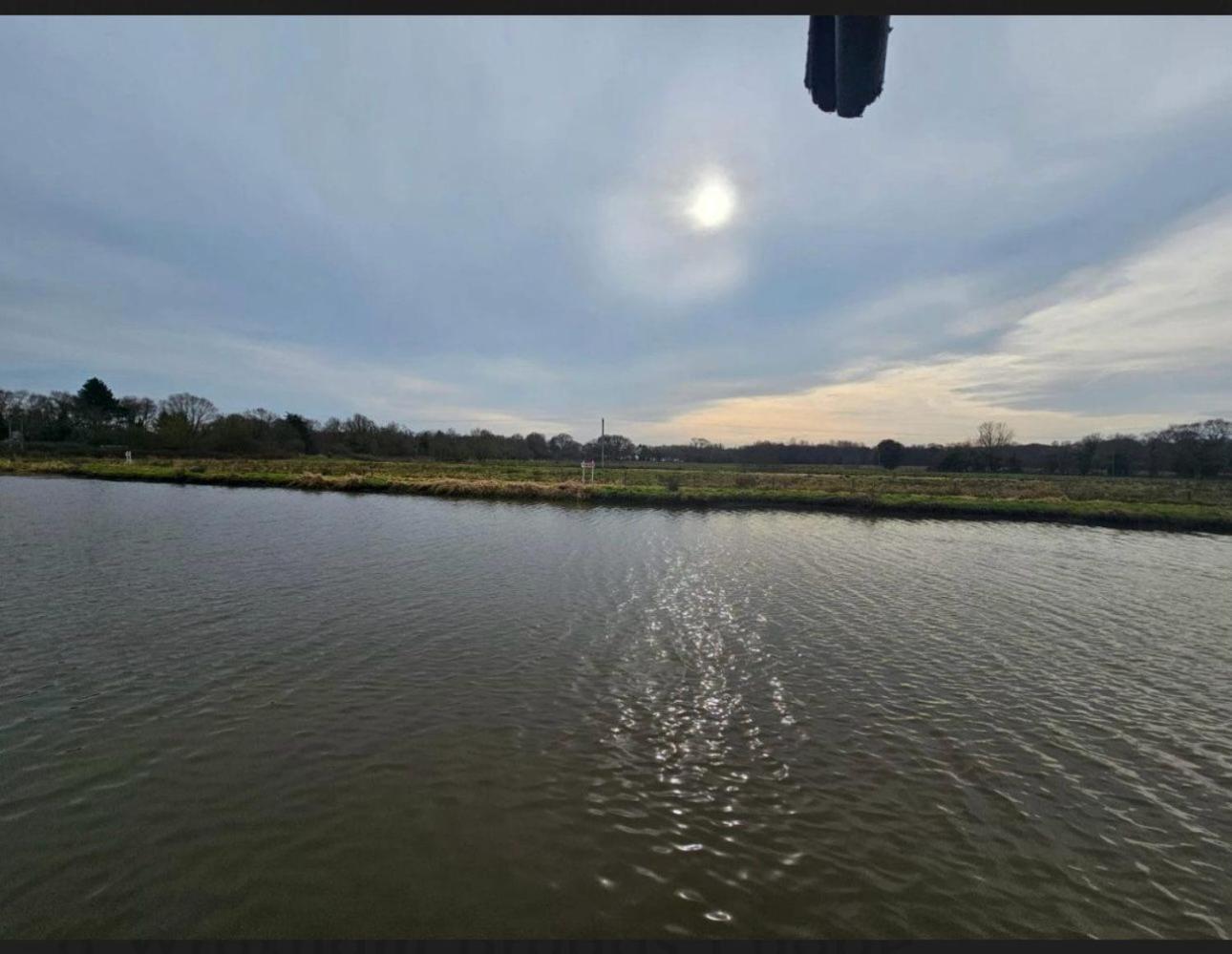Hickling Broads Lodge Houseboat Stalham Exterior foto
